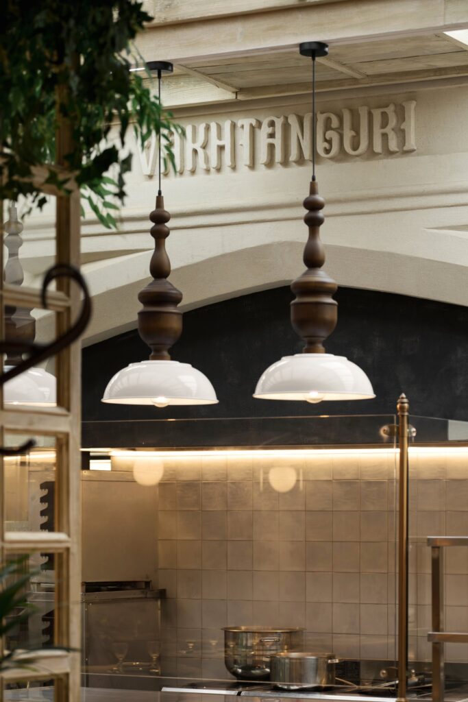 Vakhtanguri restaurant interior